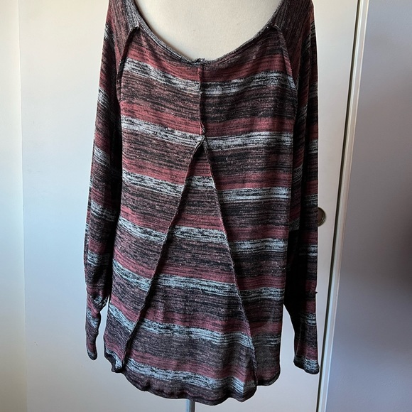 NWT Free people off shoulder top size medium - Picture 4 of 7